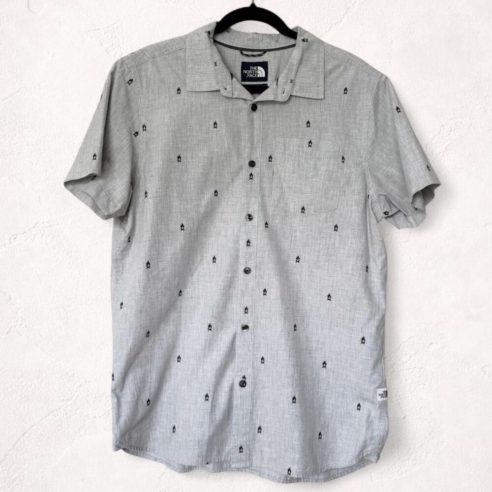 The North Face Gray Short Sleeve Button Up Shirt Mens Large Casual